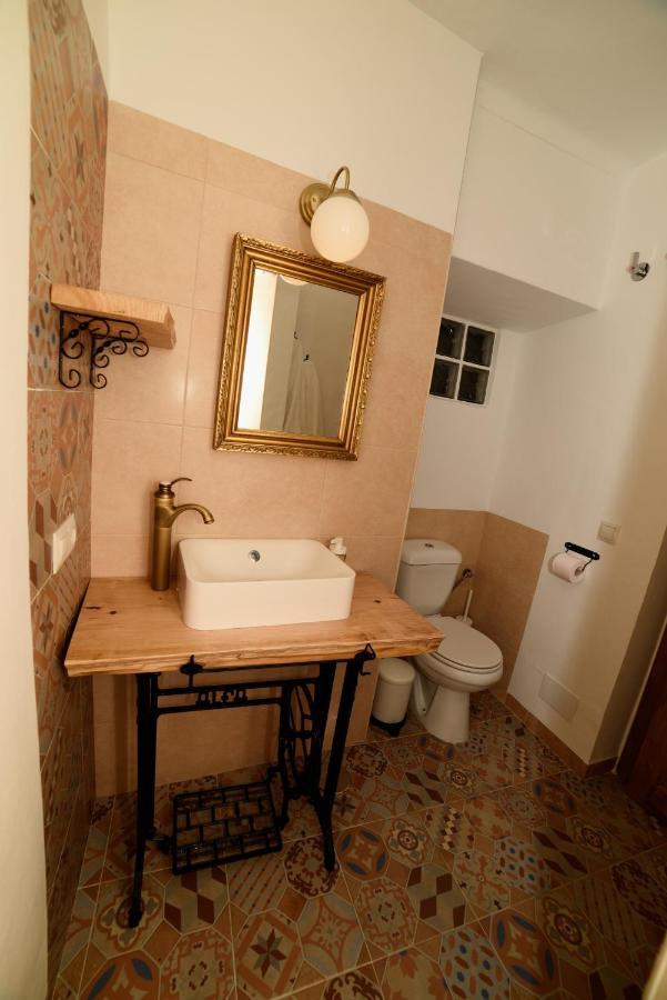 Casa Las Tinajas Iznajar Ngoại thất bức ảnh